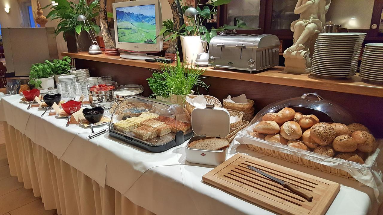 Landgasthaus Bonn Baunatal Buitenkant foto